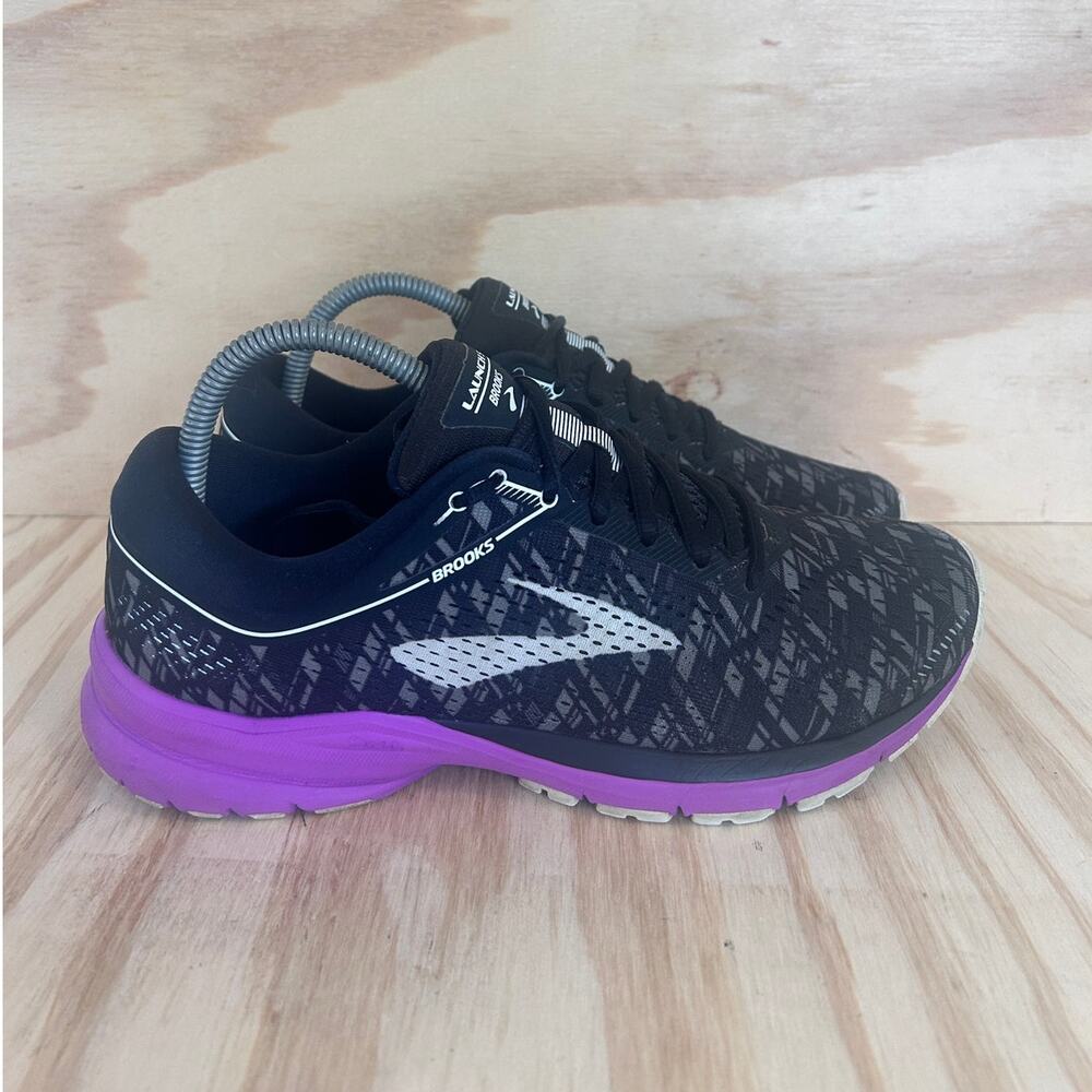 Brooks - Launch 5 - Running Shoes - Black/Purple - Women's - 9 - 1202661B090